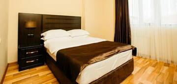 Двухместный номер эконом-класса с 1 кроватью без балкона — Вид на город в Отеле Kobuleti Pearl Of Sea Hotel & Spa